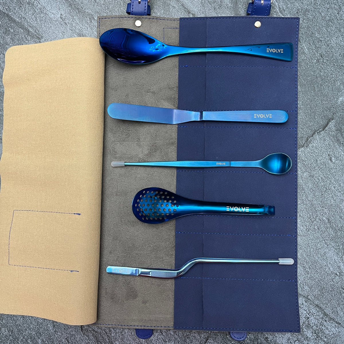 http://evolveculinary.com/cdn/shop/products/Tools-Set-V1-Blue_1200x1200.jpg?v=1613490260